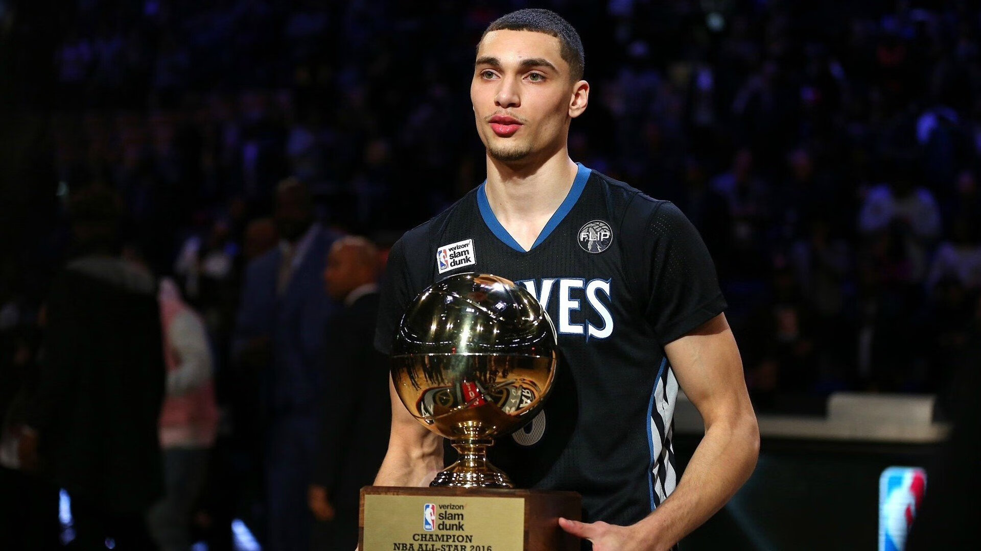 颠覆传统认知？从梅德韦杰夫ATP总决赛完胜，看硬地赛季如何重塑网坛格局