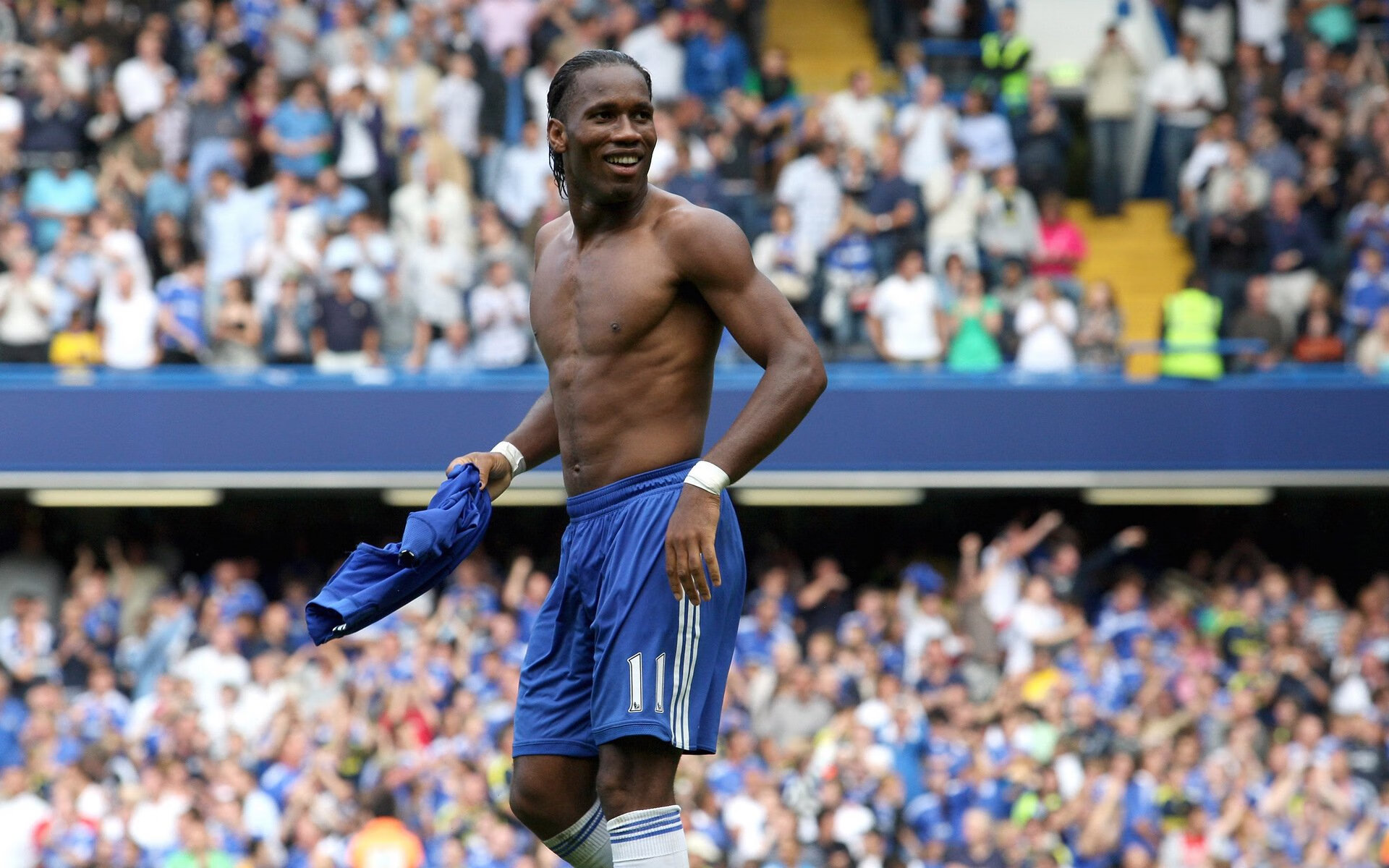 开云官网-赛道上的雷霆逆转，F1街道赛焦点战，国王如何被翻盘